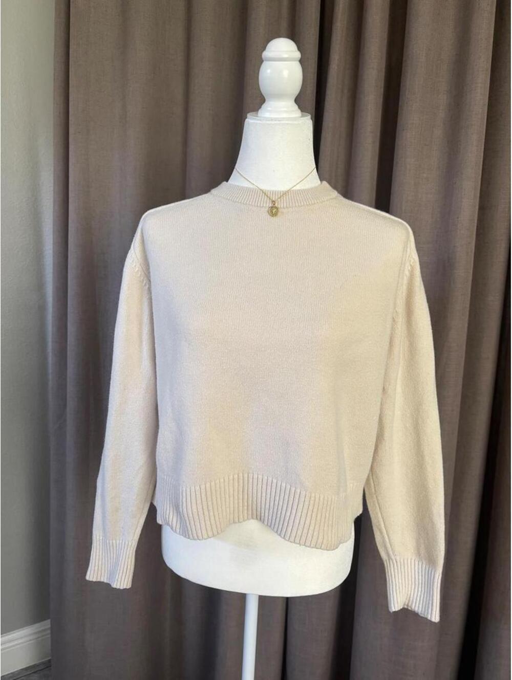 Banana Republic Ivory Wool Blend Crewneck Sweater S